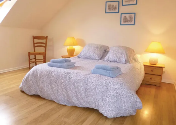 3 Bedroom Cozy In Brucheville *