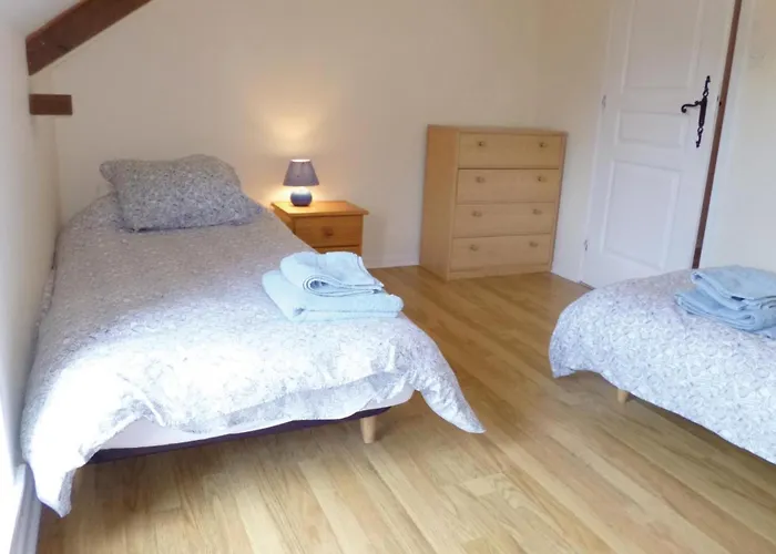 3 Bedroom Cozy In Brucheville * Carentan-les-Marais